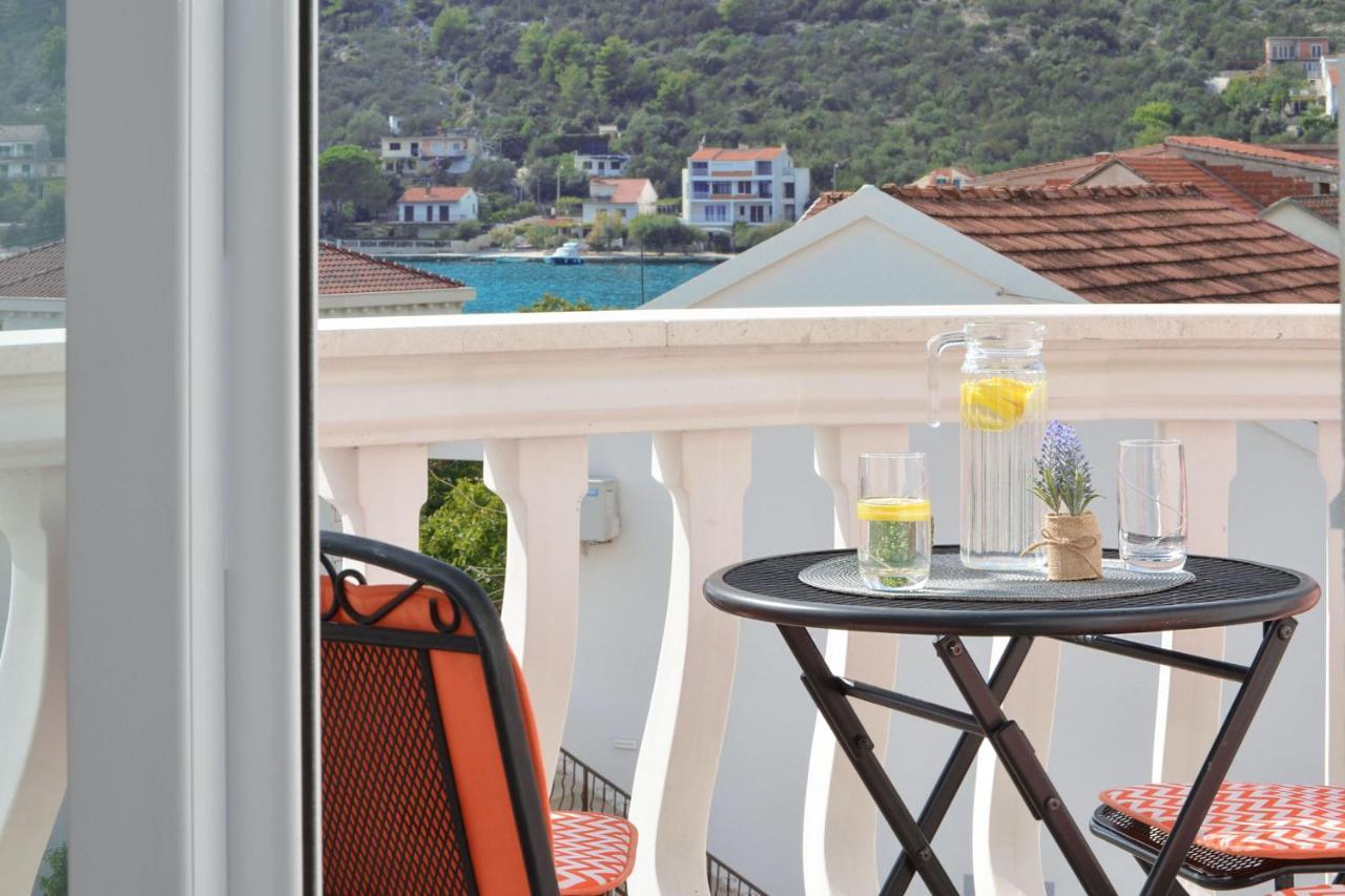 Villa Maros Marina Eksteriør billede